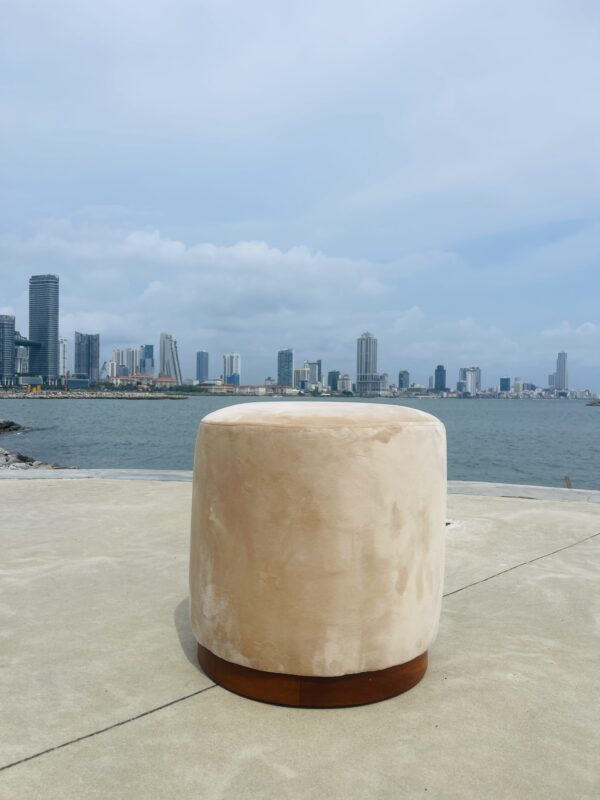 Sit Alone Wooden Ottoman seat