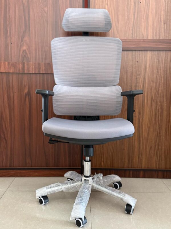 Grey Mesh Executive Chair