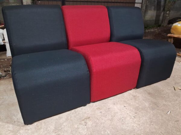 Smarty Lobby Chair - Image 4